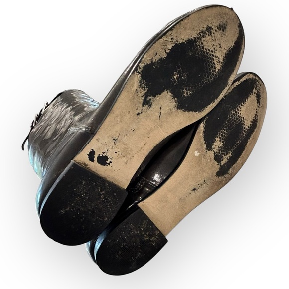 Vintage Patent Leather Flat Heel Go-Go Boots + Bonus Belt - Picture 9 of 16